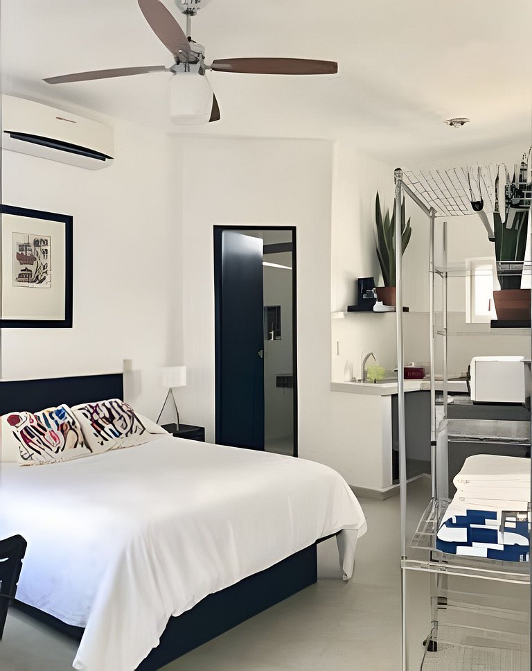 Studio 21 near the beach & downtown Cabo San Lucas