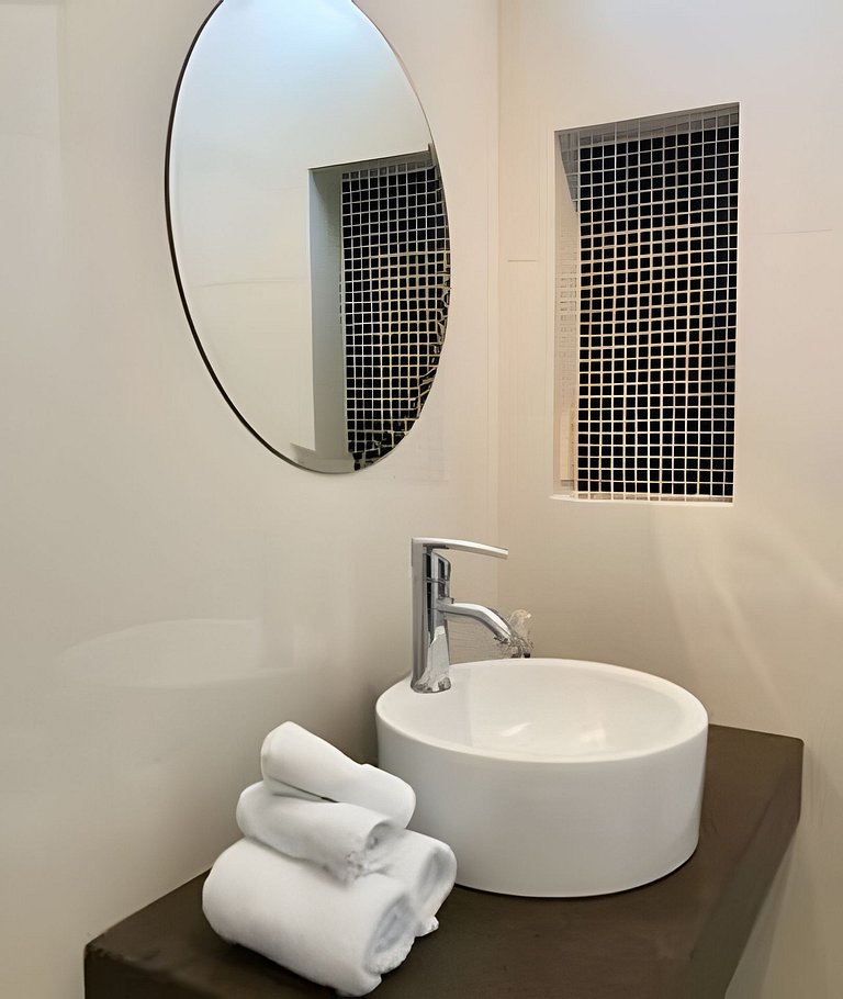 Studio 21 near the beach & downtown Cabo San Lucas
