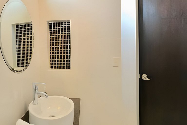 Studio 21 near the beach & downtown Cabo San Lucas