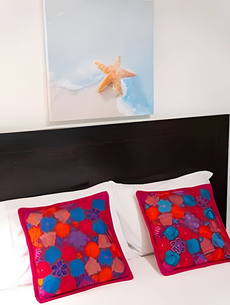 Studio 10 near the beach & downtown Cabo San Lucas